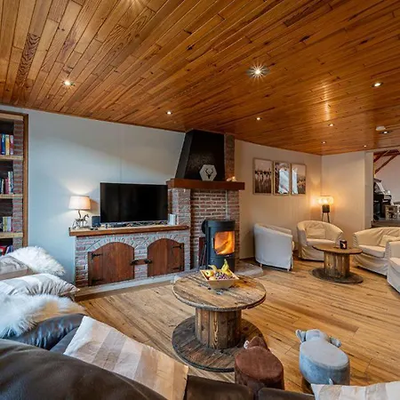 בית נופש Les Frangines סנט - הוברט