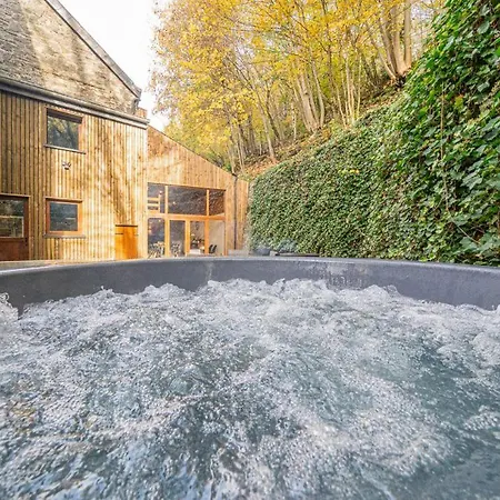 Holiday home Les Frangines *