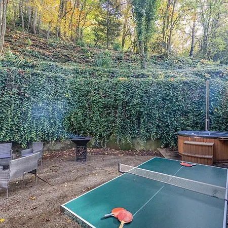 Les Frangines סנט - הוברט